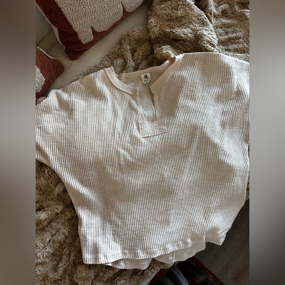 Beige Ribbed Knit Top - Picture 5 of 5